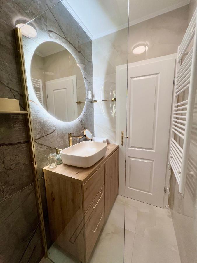 Apartment Velvet - Free Private Garage Dubrovnik Bagian luar foto